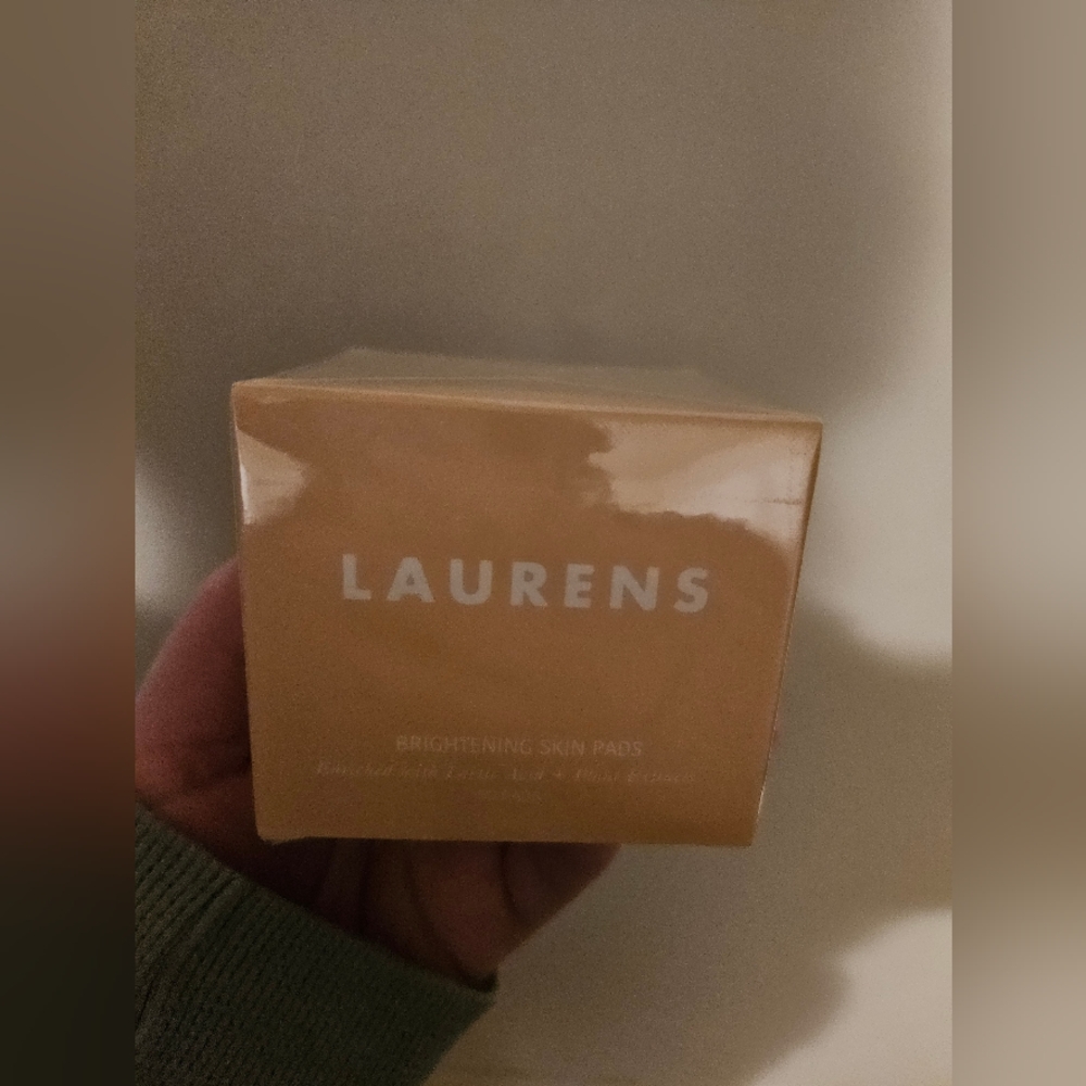 Lauren's Skin Brightening Pads NIB